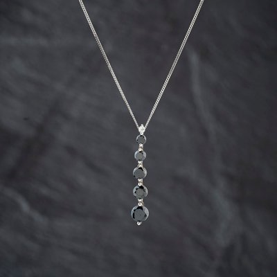 Second Hand 9ct White Gold Black & White Cubic Zirconia Pendant & 18 Inch Curb Chain 41143307