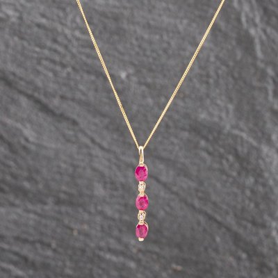Second Hand Yellow Gold Ruby & Diamond Five Stone Bar Gemstone Pendant & 18 Inch Curb Chain 41143595