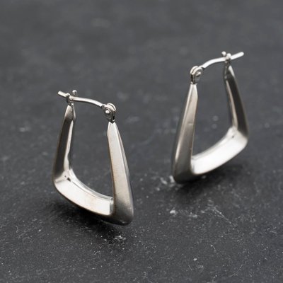 Second Hand 9ct White Gold 20.4mm Stirrup Shaped Creole Earrings