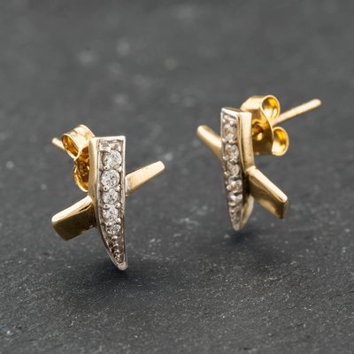 Second Hand Yellow Gold Cubic Zirconia Kiss Stud Earrings 41174177
