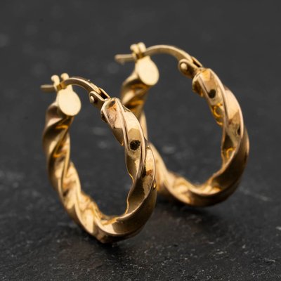 Second Hand Yellow Gold Twisted 18.6mm Hoop Earrings 41174459