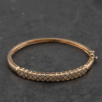 Second Hand 9ct Yellow Gold 0.85ct Brilliant Cut Diamond Set Three Row Hinged Bangle 41211470