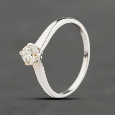 Second Hand 9ct White Gold 0.25ct Brilliant Cut Diamond Solitaire Ring