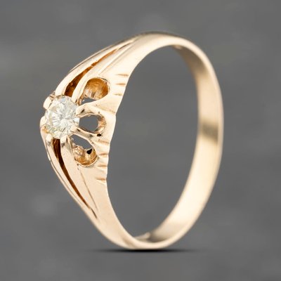 Second Hand 9ct Yellow Gold 0.25ct Brilliant Cut Diamond Single Stone Signet Ring 413402153286