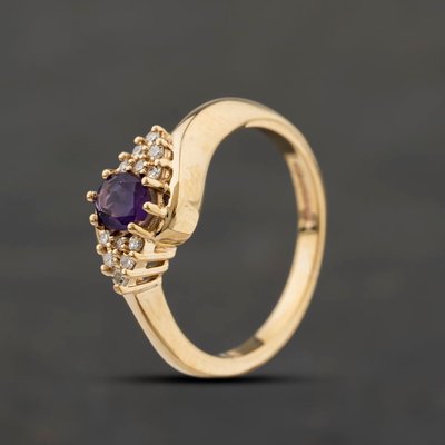 Second Hand 9ct Yellow Gold Amethyst & 0.06ct Brilliant Cut Diamond Cross Over Cluster Ring 41383011