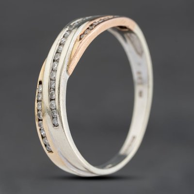 Second Hand 9ct White Gold 0.28ct Brilliant Cut Diamond Crossover Ring 41383934