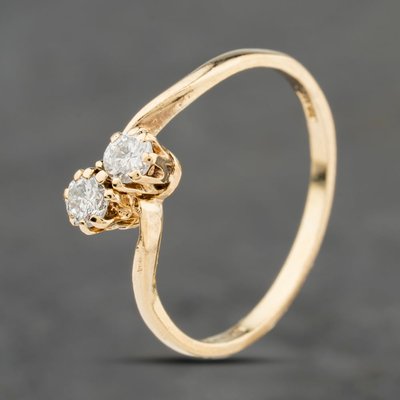 Second Hand 9ct Yellow Gold 0.25ct Brilliant Cut Diamond Twist Two Stone Ring
