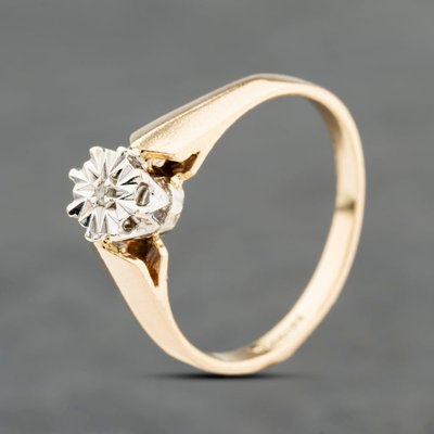 Second Hand 9ct Yellow Gold Diamond Solitaire Ring