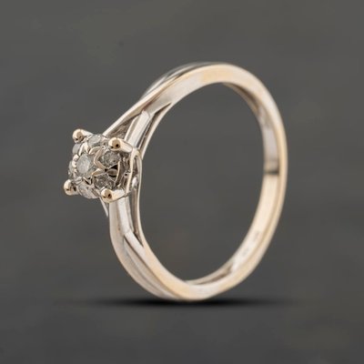 Second Hand 9ct White Gold 0.15ct Brilliant Cut Diamond Cluster Ring 41384462