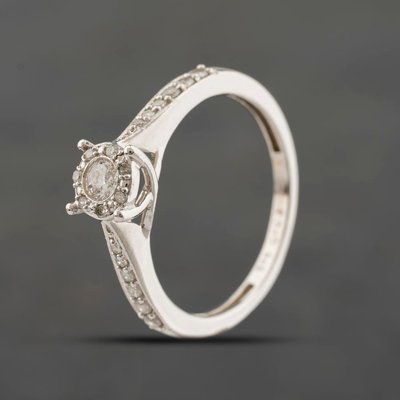 Second Hand 9ct White Gold 0.23ct Brilliant Cut Diamond Cluster Ring 41384468