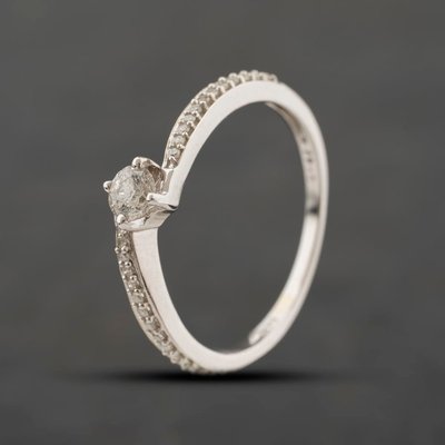 Second Hand 9ct White Gold 0.43ct Brilliant Cut Diamond Twist Shoulder Set Solitaire Ring 41384469