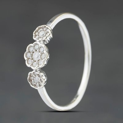 Second Hand 9ct White Gold 0.30ct Diamond Triple Cluster Ring 41384536