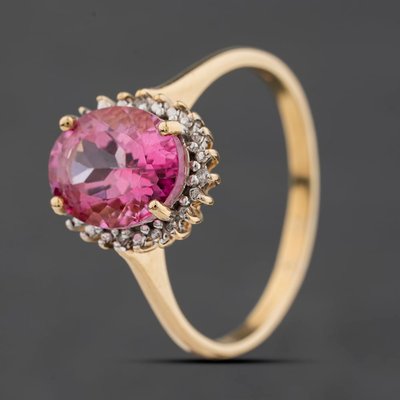 Second Hand 9ct Yellow Gold Colour Treated Pink Topaz & 0.02ct Diamond Oval Cluster Ring 41384579