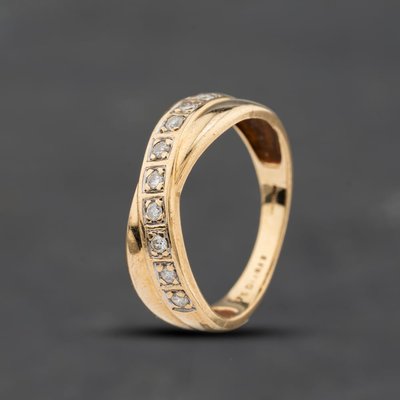 Second Hand 9ct Yellow Gold 0.12ct Diamond Crossover Ring 41384788