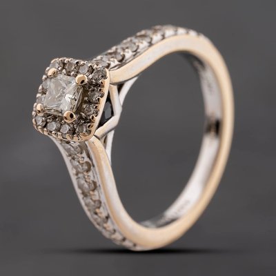 Second Hand 18ct White Gold 0.69ct Diamond Vera Wang Halo Cluster Ring 414802161024