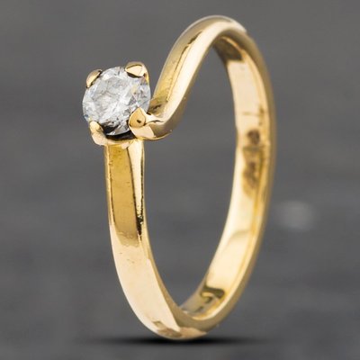 Second Hand 18ct Yellow Gold Brilliant Cut Diamond Twist Solitaire Ring 41481636