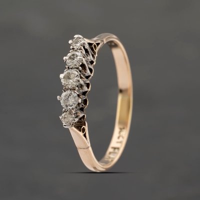 Second Hand Vintage Yellow Gold 0.25ct Brilliant Cut Diamond Gradulated Five Stone Ring 41482163