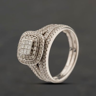 Second Hand 18ct White Gold Certificated 1.00ct Diamond Bridal Set Ring 41482365