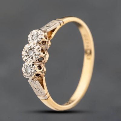 Second Hand 18ct Yellow Gold Diamond Three Stone Ring 41482384