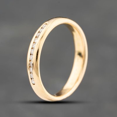 Second Hand 18ct Yellow Gold 0.11ct Brilliant Cut Diamond Channel Set Half Eternity Ring 41482422