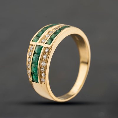 Second Hand 18ct Yellow Gold Emerald & 0.18ct Diamond Three Row Ring 41482544