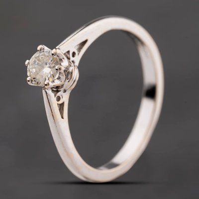 Second Hand 18ct White Gold 0.25ct Brilliant Cut Diamond Solitaire Ring 41482708