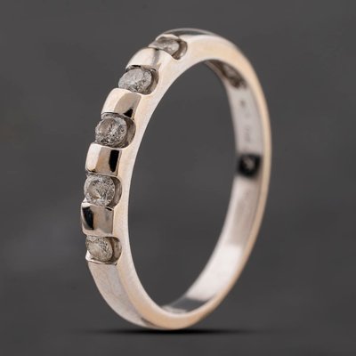 Second Hand 18ct White Gold 0.25ct Brilliant Cut Diamond Five Stone Ring 41482710