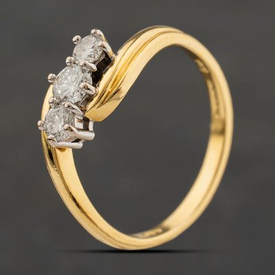Second Hand 18ct Yellow Gold 0.50ct Brilliant Cut Diamond Crossover Three Stone Ring 41482742
