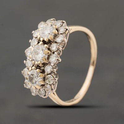 Second Hand Vintage 18ct Yellow Gold Diamond Triple Flower Cluster Ring 41482779
