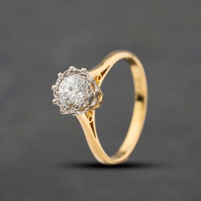 Second Hand Vintage Yellow Gold Brilliant Cut Diamond Solitaire Ring 41482989