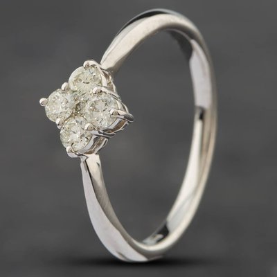 Second Hand Platinum 0.30ct Brilliant Cut Diamond Four Stone Cluster Ring 43091021