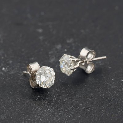 Second Hand Platinum 1.32ct Brilliant Cut Diamond Single Stone Stud Earrings 43171492