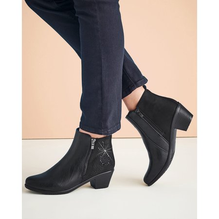 "Damart Cushion-walk Diamanté Detail Boots"