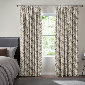 Zouma curtain - claret