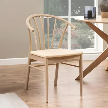 Cassandra dining chair - set of 2 - oak - spindle curved back