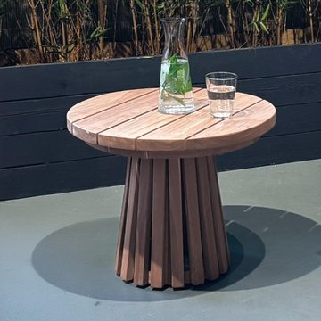 Cindo outdoor side table - round - slatted base - natural - teak wood
