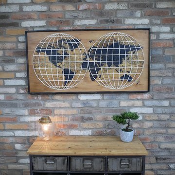 World map wall deco - set of 2