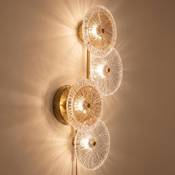 Linzi glass and brushed gold wall lamp