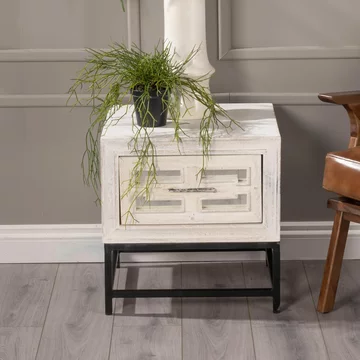 Clearance - geo side table - 1 drawer - white mirrored