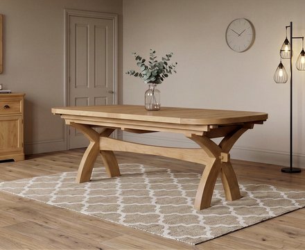 Extending olympia 180cm solid oak dining table