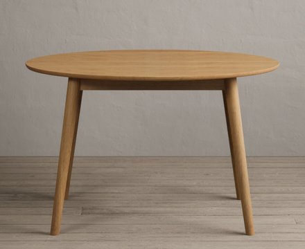 Nordic 120cm round solid oak dining table