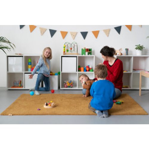 Montessori Teaching - Multi-Age Classrooms