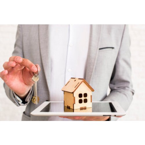 Real Estate Governance Essentials