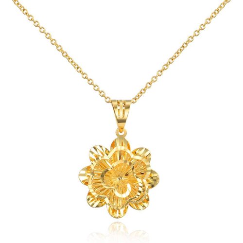 18K Gold Daisy Pendant Necklace