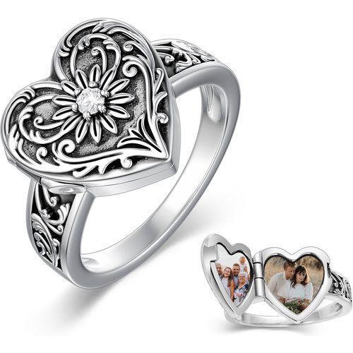 Sterling Silver Round Shaped Cubic Zirconia Sunflower & Heart Signet Ring