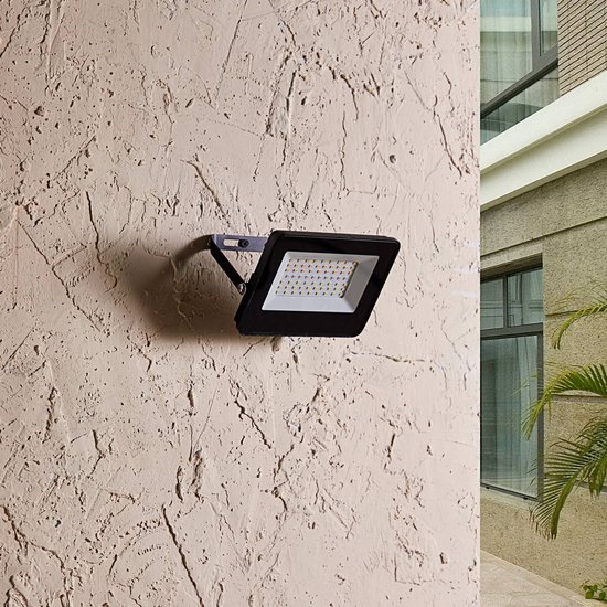 Prios Liezel LED-Außenstrahler 15W RGBW Tuya IP65