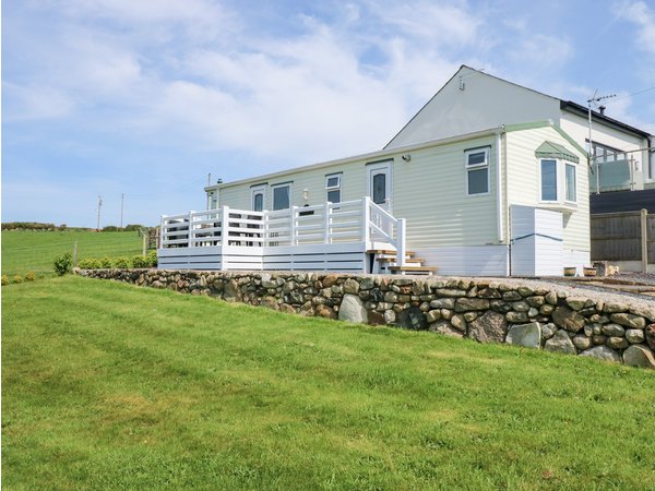 Ty Newydd Caravan