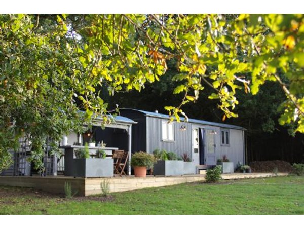 Top Farm Shepherd's Lodge