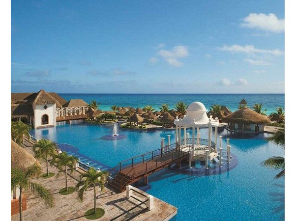 Dreams Sapphire Resort and Spa