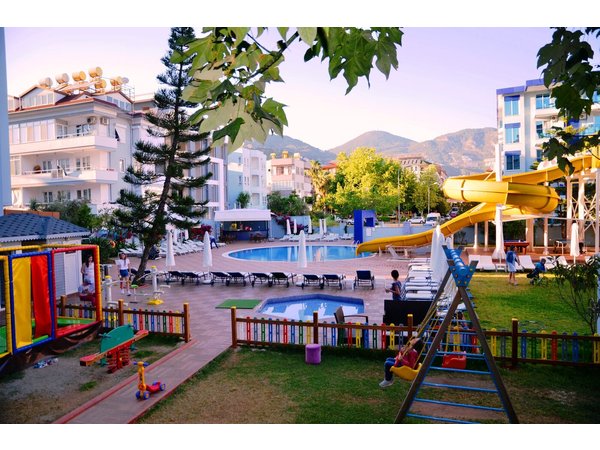 Grand Zaman Garden Hotel